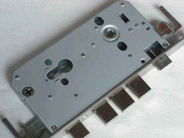 防城港市24小时上门开锁公司